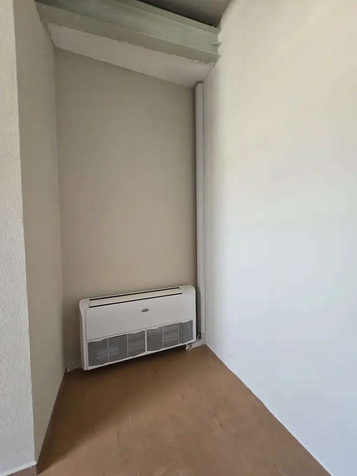 Floor Console, Stairwell Landing