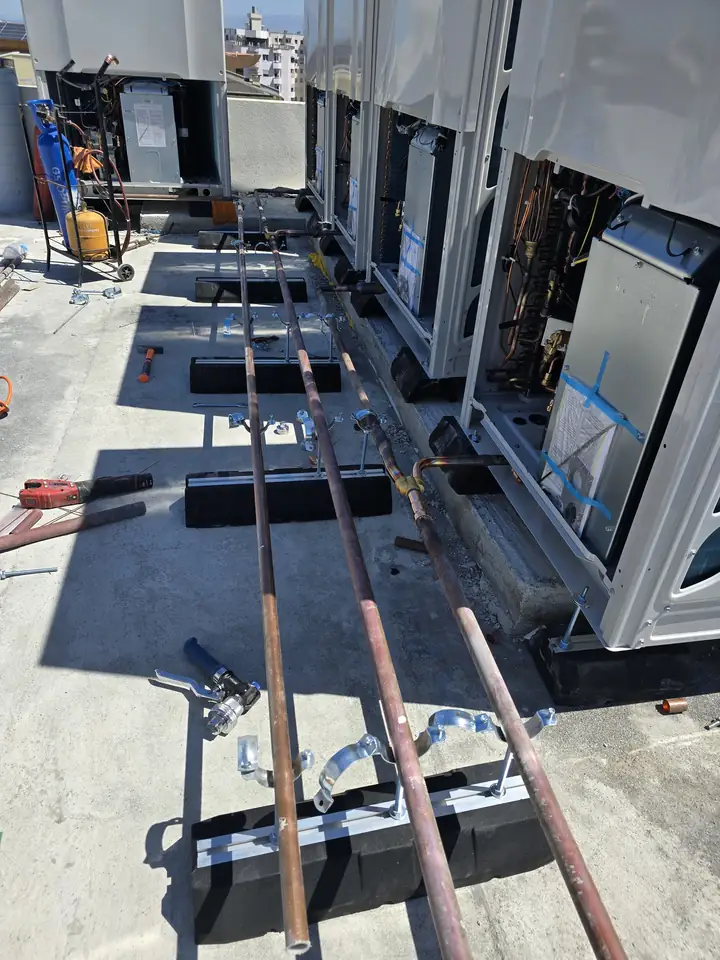 Rooftop VRF Piping Installation